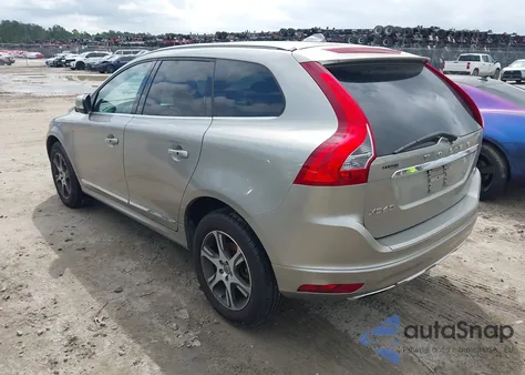 2015 Volvo Xc60 T6 Premier Plus из США, поврежденный, VIN YV4902RC5F2579433